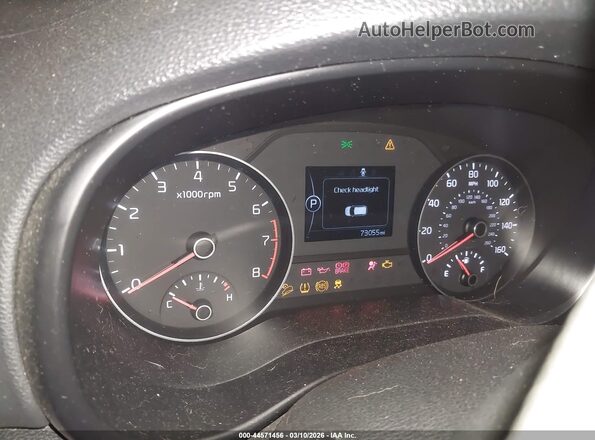 KNDPM3AC8K7593999 2019 KIA SPORTAGE Серебряный Вид задних сидений