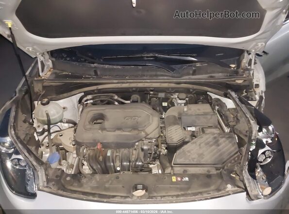 KNDPM3AC8K7593999 2019 KIA SPORTAGE Серебряный Вид сзади