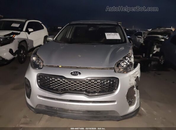 KNDPM3AC8K7593999 2019 KIA SPORTAGE Серебряный Вид задней части салона