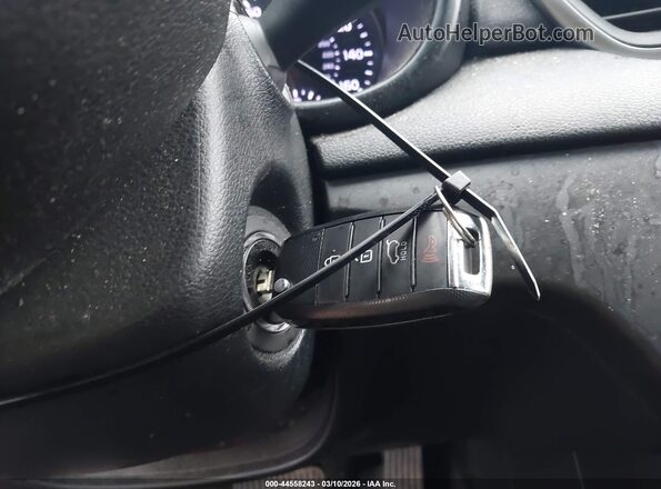 KNDPMCAC0J7421321 2018 KIA SPORTAGE Серый Вид панели приборов