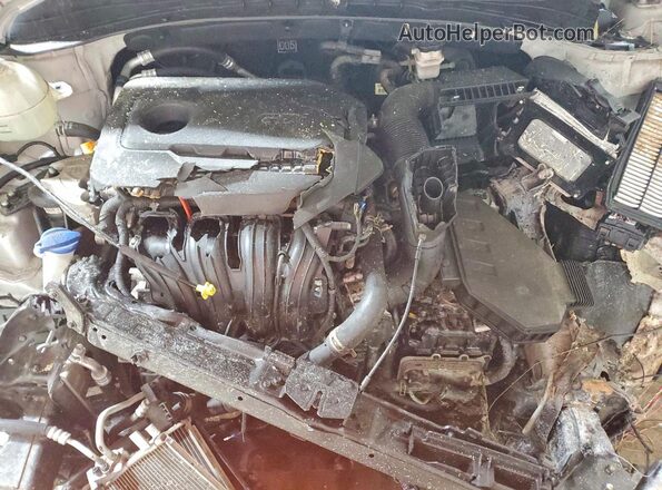 KNDPMCAC2K7553398 2019 KIA SPORTAGE Серебряный Вид задней части салона
