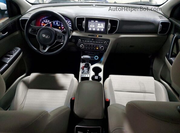 KNDPMCAC3J7396141 2018 KIA SPORTAGE Белый Вид панели приборов