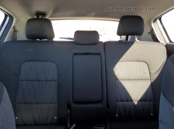 KNDPMCAC3K7621045 2019 KIA SPORTAGE Gray უკანა სავარძლების ხედი