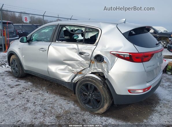 KNDPMCAC5J7448787 2018 KIA SPORTAGE Серебряный Задняя левая четверть
