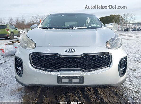 KNDPMCAC5J7448787 2018 KIA SPORTAGE Серебряный Вид панели приборов