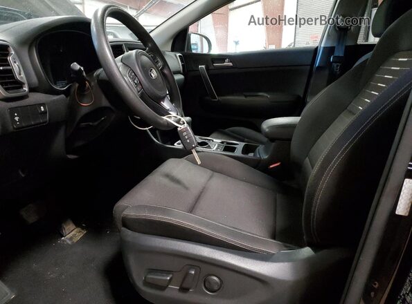 KNDPMCAC5K7597976 2019 KIA SPORTAGE Black Front interior view