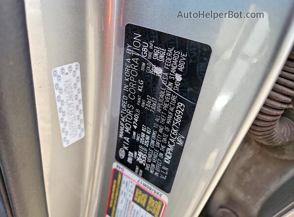 KNDPMCAC6K7566929 2019 KIA SPORTAGE Silver Вид наклейки з VIN-кодом