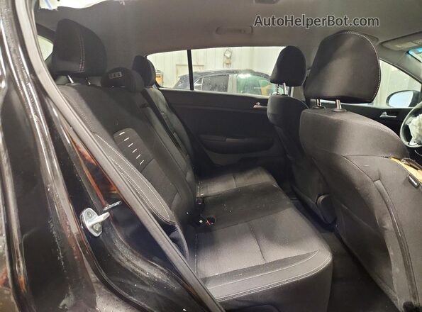 KNDPMCAC7K7604412 2019 KIA SPORTAGE Черный Вид задних сидений