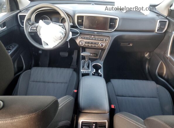 KNDPMCAC8N7014904 2022 KIA SPORTAGE Синий Вид панели приборов