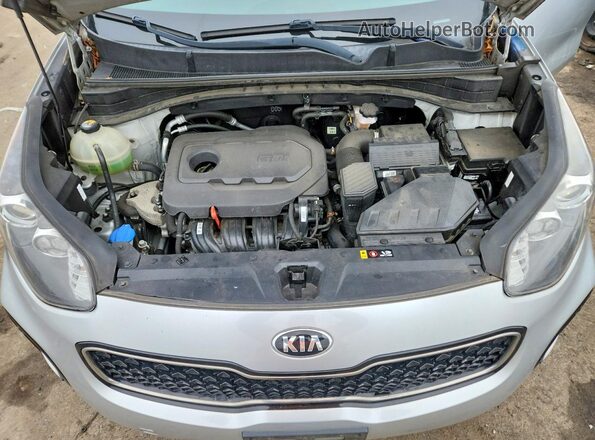 KNDPMCAC9H7155629 2017 KIA SPORTAGE Серебряный Вид подкапотного пространства