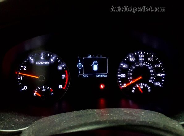 KNDPMCAC9J7318558 2018 KIA SPORTAGE Красный Вид щитка приборов