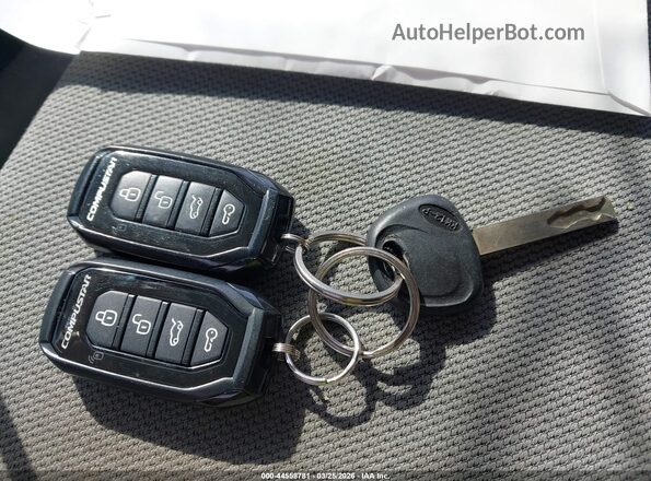 KNDPMCAC9J7326871 2018 KIA SPORTAGE Синий Вид панели приборов