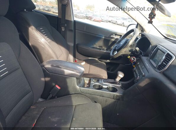 KNDPMCAC9K7501380 2019 KIA SPORTAGE White Widok wnętrza z przodu