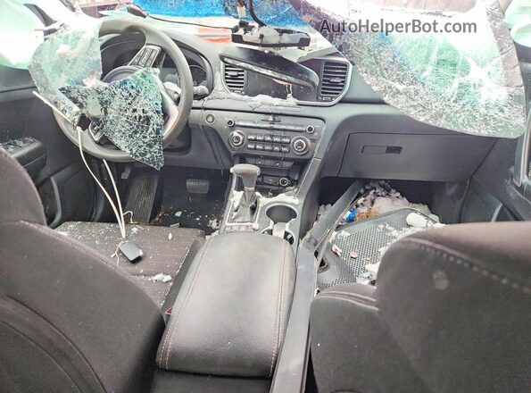 KNDPMCAC9N7973616 2022 KIA SPORTAGE Gray Dashboard view