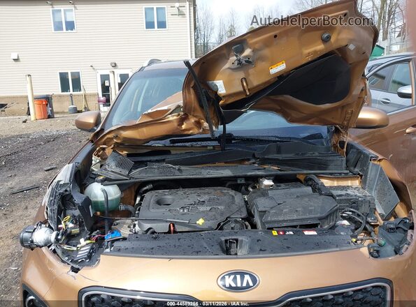 KNDPMCACXK7604517 2019 KIA SPORTAGE Коричневый Вид спереди