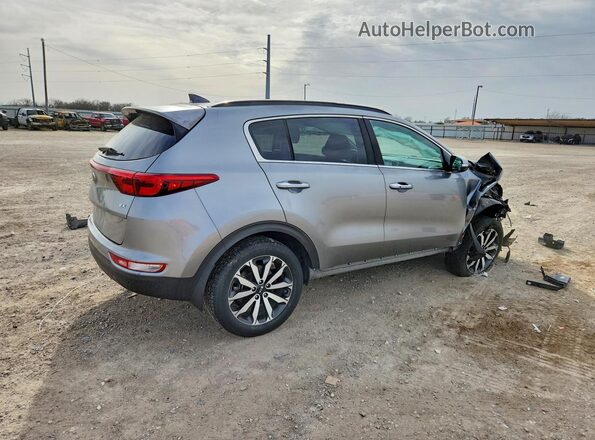 KNDPN3AC3K7563080 2019 KIA SPORTAGE Silver Trasero derecho