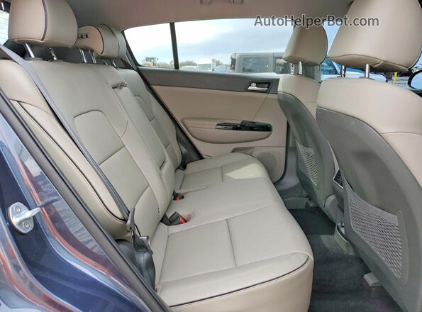 KNDPN3AC4K7591261 2019 KIA SPORTAGE Синий Вид задних сидений