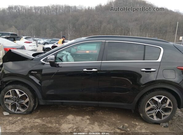KNDPNCAC7L7792153 2020 KIA SPORTAGE Черный Вид задней части салона