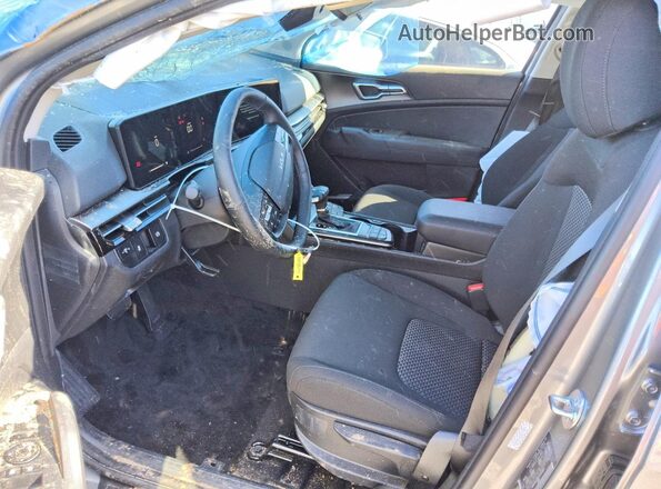 KNDPUCDF8T7454897 2026 KIA SPORTAGE Серый Вид салона спереди