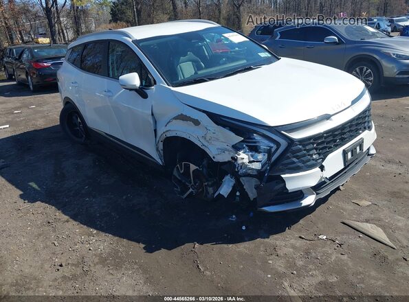 KNDPVCAG2P7068380 2023 KIA SPORTAGE HYBRID Белый Передняя правая четверть