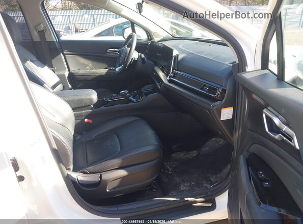 KNDPVCAG9P7025378 2023 KIA SPORTAGE HYBRID White წინა სალონის ხედი
