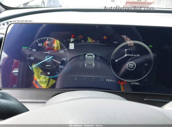 KNDPZDDH4S7212423 2025 KIA SPORTAGE PLUG-IN HYBRID Red Widok tylnych siedzeń