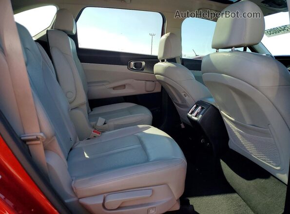 KNDRH4LG2M5024471 2021 KIA SORENTO Red Vista interior trasera