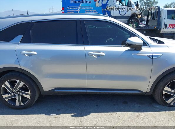 KNDRHDLG0R5248443 2024 KIA SORENTO HYBRID Серебряный Вид задней части салона