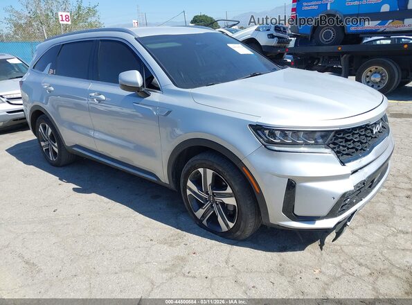 KNDRHDLG0R5248443 2024 KIA SORENTO HYBRID Серебряный Передняя правая четверть