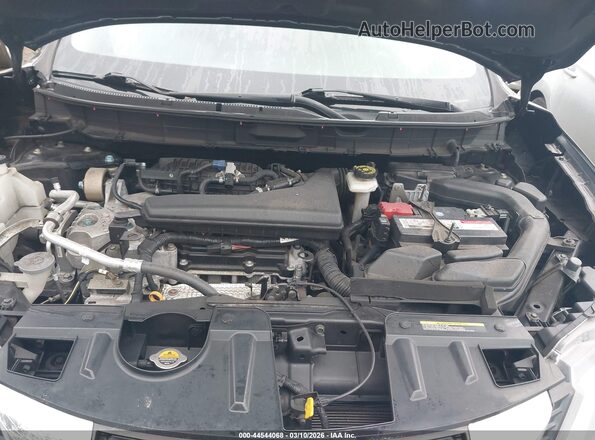 KNMAT2MT0LP516821 2020 NISSAN ROGUE Черный Вид сзади