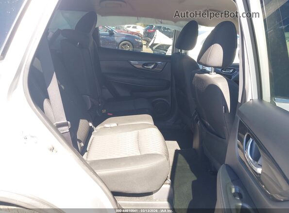 KNMAT2MV2KP541445 2019 NISSAN ROGUE Silver VIN կոդի պիտակի տեսք