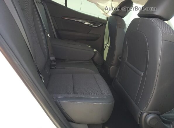 LRBAZLR42PD030457 2023 BUICK ENVISION White უკანა სალონის ხედი