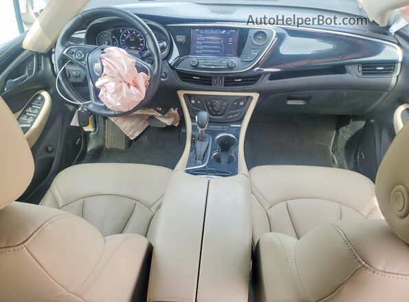 LRBFX3SX5JD004636 2018 BUICK ENVISION Белый Вид панели приборов