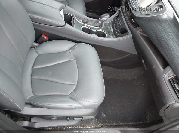 LRBFXCSA2LD212147 2020 BUICK ENVISION Gray Vista interior delantera