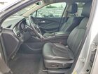 2017 Buick Envision Essence Серебряный vin: LRBFXDSA3HD196618