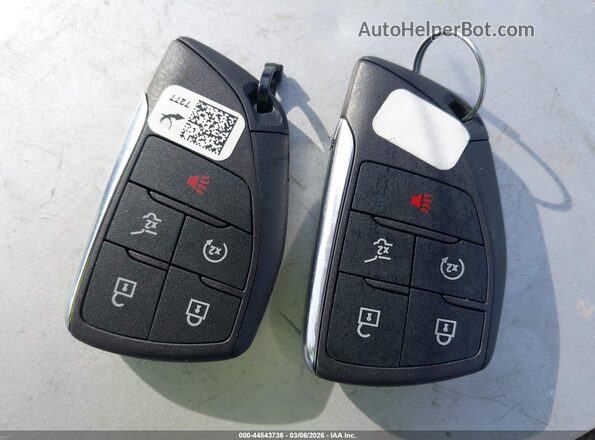 LRBFZKE44SD012492 2025 BUICK ENVISION Красный Вид панели приборов