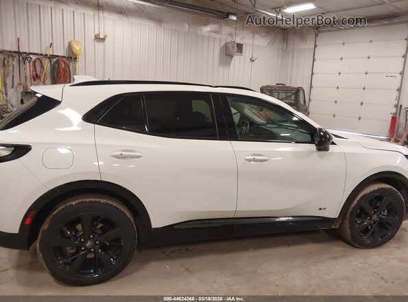 LRBFZLE40SD060643 2025 BUICK ENVISION White Widok wnętrza z tyłu