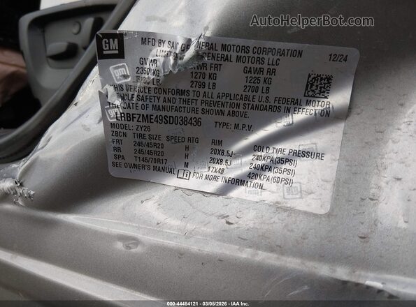 LRBFZME49SD038436 2025 BUICK ENVISION Silver Widok komory silnika