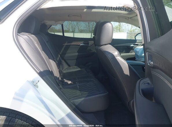 LRBFZRR42ND159174 2022 BUICK ENVISION White Widok naklejki z numerem VIN