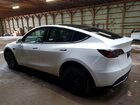 2024 Tesla Model Y Белый vin: LRWYGDEE0RC670036 2024 Tesla Model Y Белый vin: LRWYGDEE0RC670036
