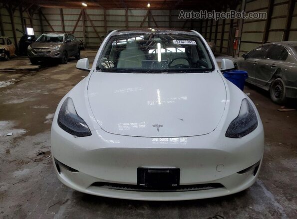 LRWYGDEE0RC670036 2024 TESLA MODEL Белый Вид спереди