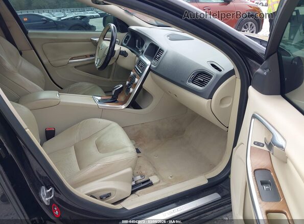 LYV402FM2GB094175 2016 VOLVO S60 INSCRIPTION Black Vista interior delantera