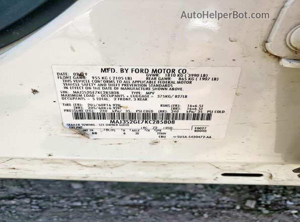 MAJ3S2GE7KC285808 2019 FORD ECOSPORT White Vista del compartimento del motor
