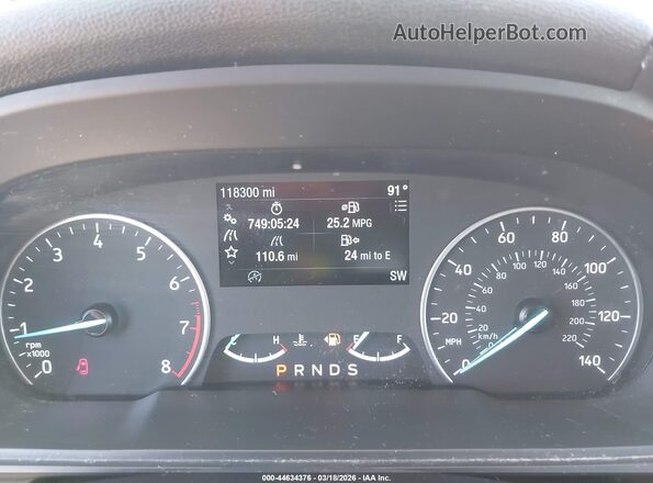 MAJ6P1WL6JC178689 2018 FORD ECOSPORT Silver Vista de los asientos traseros