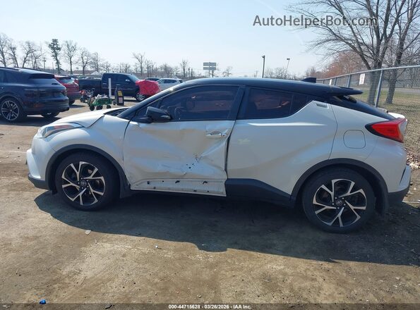 NMTKHMBX0KR097959 2019 TOYOTA LE White სალონის 360-გრადუსიანი ხედი