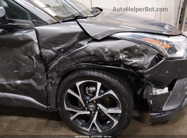 NMTKHMBX4JR013348 2018 TOYOTA LE Серый Вид спереди