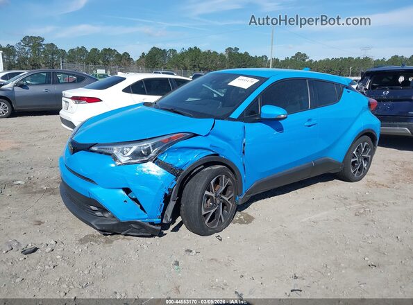 NMTKHMBX8KR072002 2019 TOYOTA LE Blue Widok z przodu