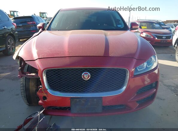 SADCJ2BV1HA067196 2017 JAGUAR F-PACE Бордовый Вид задней части салона