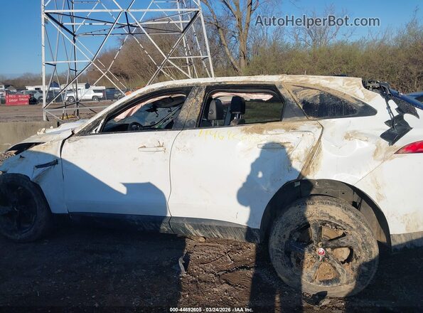 SADCJ2BV7HA063427 2017 JAGUAR F-PACE White უკანა სალონის ხედი