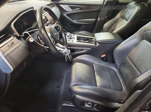 SADCJ2EX9MA682313 2021 JAGUAR F-PACE Black Вид салону спереду